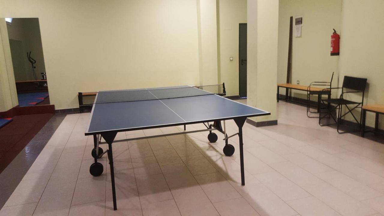 Piso Zona Hospital 6 Personas Apartman Oviedo Kültér fotó