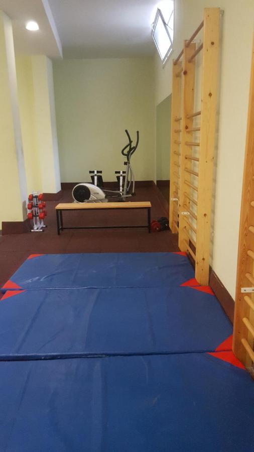 Piso Zona Hospital 6 Personas Apartman Oviedo Kültér fotó