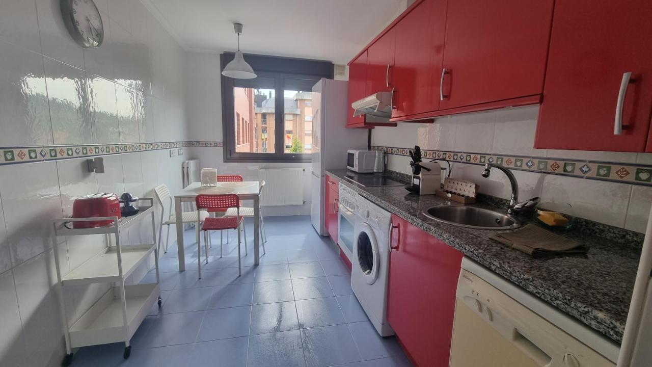 Piso Zona Hospital 6 Personas Apartman Oviedo Kültér fotó